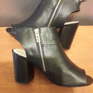 Cole Haan • Zula Shootie II